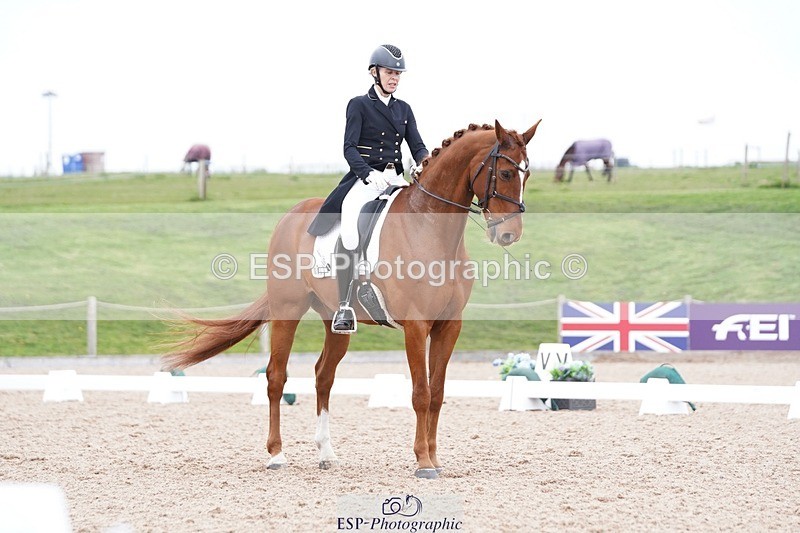 250403-155116-03185 - 009-Sarah.Stewart-Djoe.Dimaggio