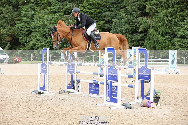 240711-150611-28822 - Cls 124 Foxhunter