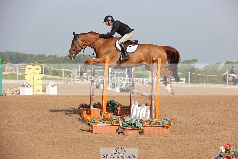 240511A-084229-10731 - Cls 32 Foxhunter