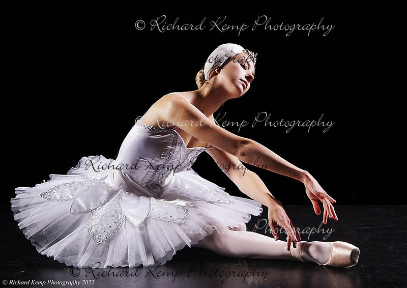010522-4772w - Performance