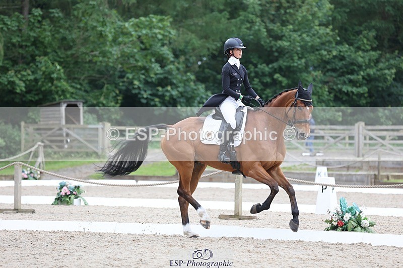 240523-180600-06316 - 329-GLOBAL_AMARETTO-Charlotte_Agnew