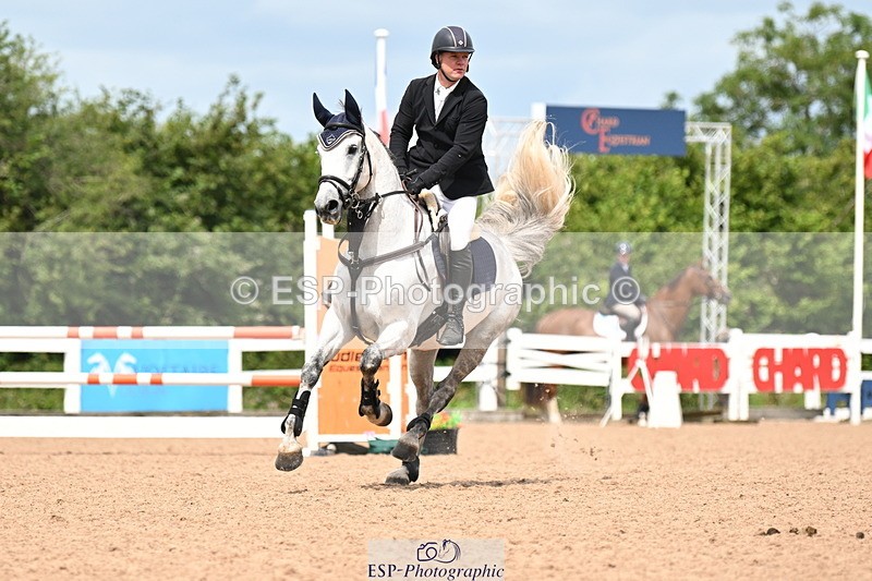 240726A-120856-01154 - Cls 8 Snr Discover and 1m Open