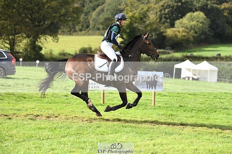 231020-141821-09707 - 125-KINDA.CORVETTE-Dani.Evans-XC