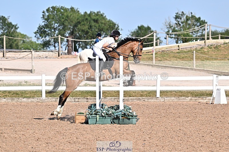 260714-171106-00168 - 70cm Classes