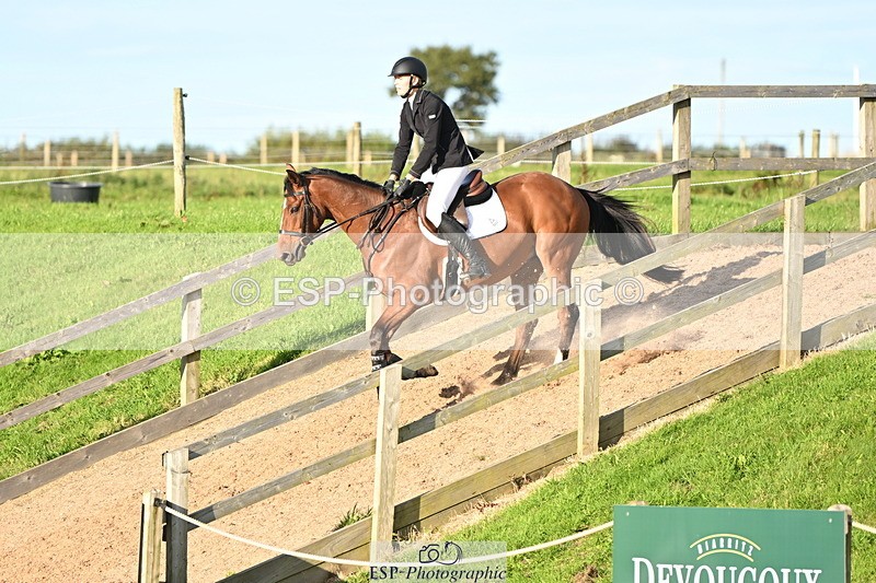 240913A-174641-05476 - Cls 19 Snr 1m Open Speed Derby