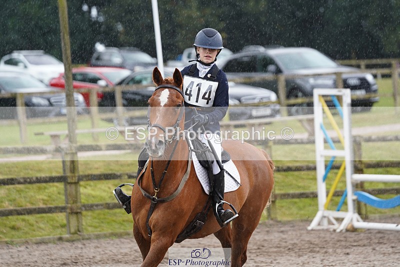 240824X-121936-23957 - 80cm Round 1 12.00 to 13.00