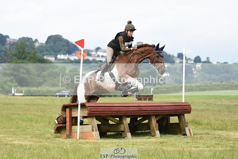 230625-102330-01704 - XC 90cm 9.45 to 11.00