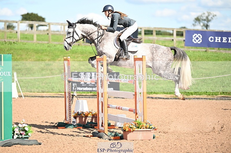 240913A-150203-04983 - Cls 17 National 1.30m Open