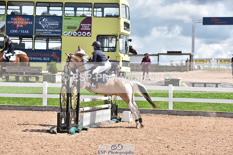 230806A-131206-01934 - Cls 20 Pony Discovery & 90cm Open