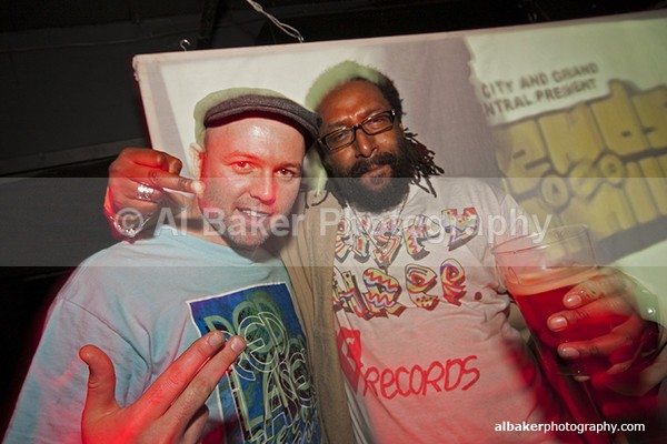 90 - Friends-&-Family @ the-roadhouse 02.05.15 (a)