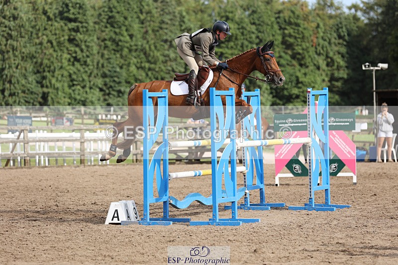 240804-170732-17249 - 754-Isla_Kitson-VIOLETTA_B