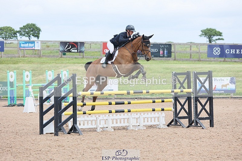 250525-140140-08560 - Cls 29 Snr Newc 1st Rnd