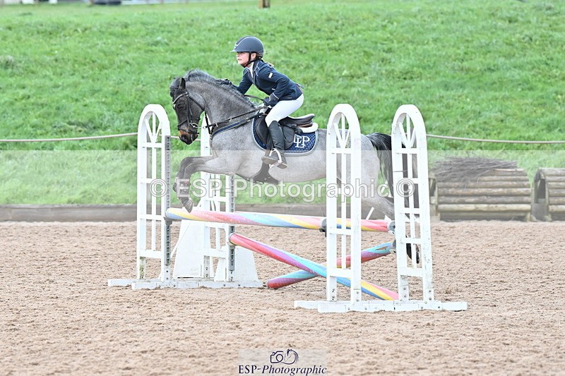 231203A-131811-01336 - Cls 23 Stepping Stones 128cm & 138cm