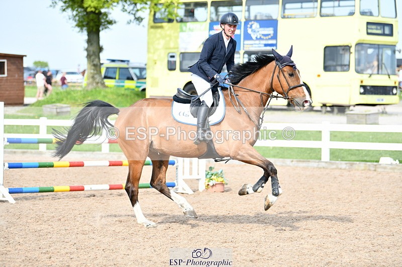 240511A-165958-15531 - Cls 26 Discovery and 1m Open