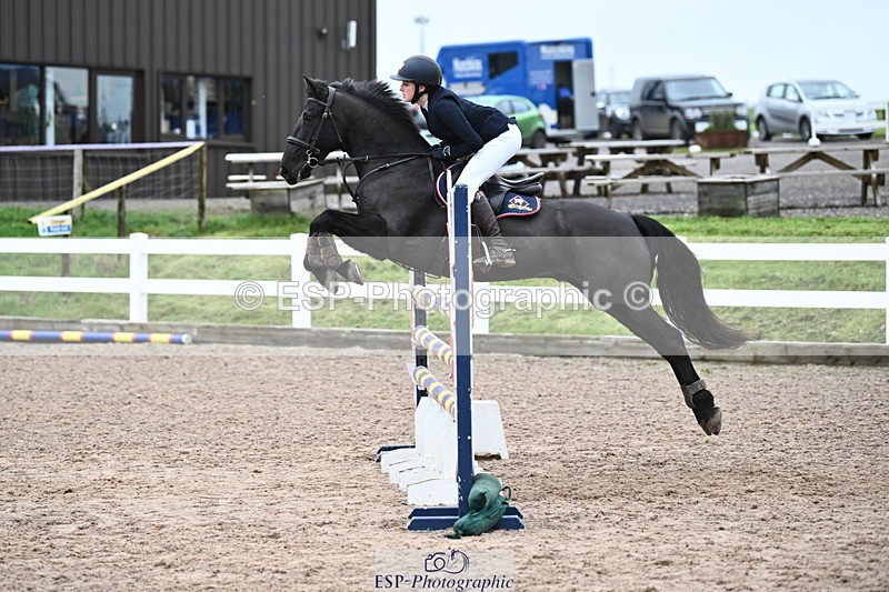 231118A-135735-03216 - Cls 9 Foxhunter & 1.10m Open