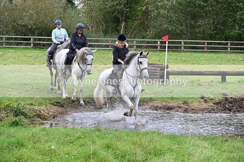 WJ6_6757 - Time at Photographer 13:06 to 13:23