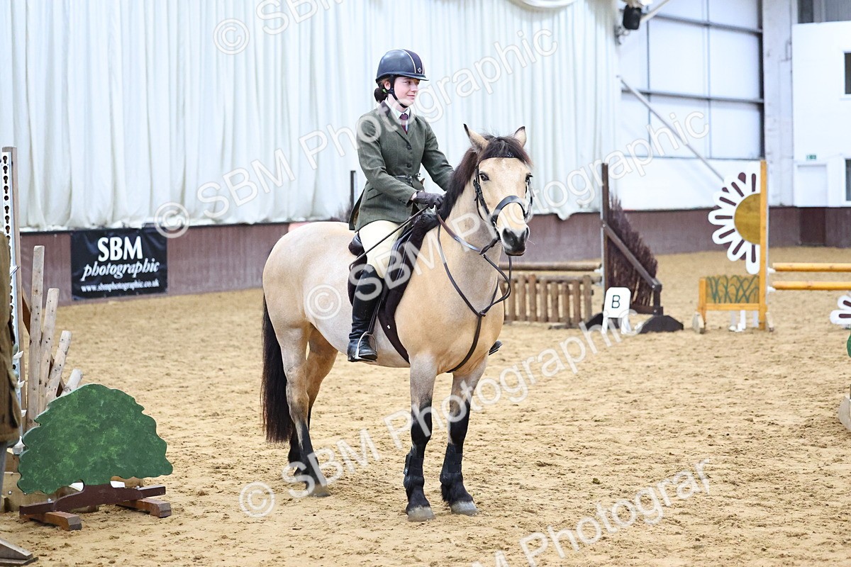 SBM_005006 - Class 41 - Not exceeding 143cms