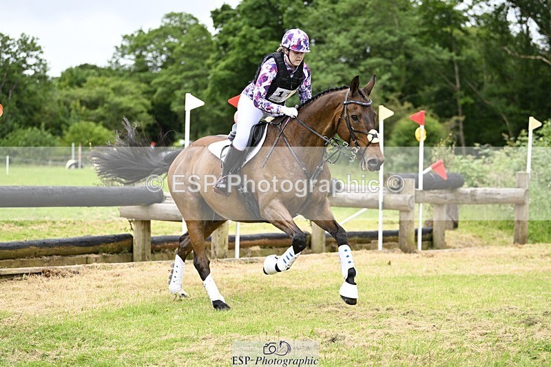 240623-103439-01084 - BE 90 XC 09-35 tro 10-30