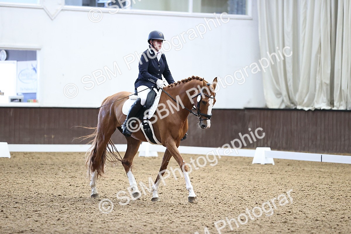 SBM_000382 - Novice 4 Warm Up