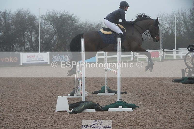 251207-100915-01620 - Cls 16 Blue Chip Winter Qualifier and 90cm