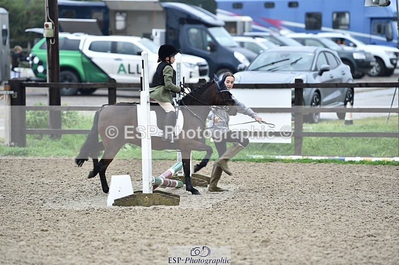 230917-090134-00116 - Cls 01 40cm LR Assisted & unassisted