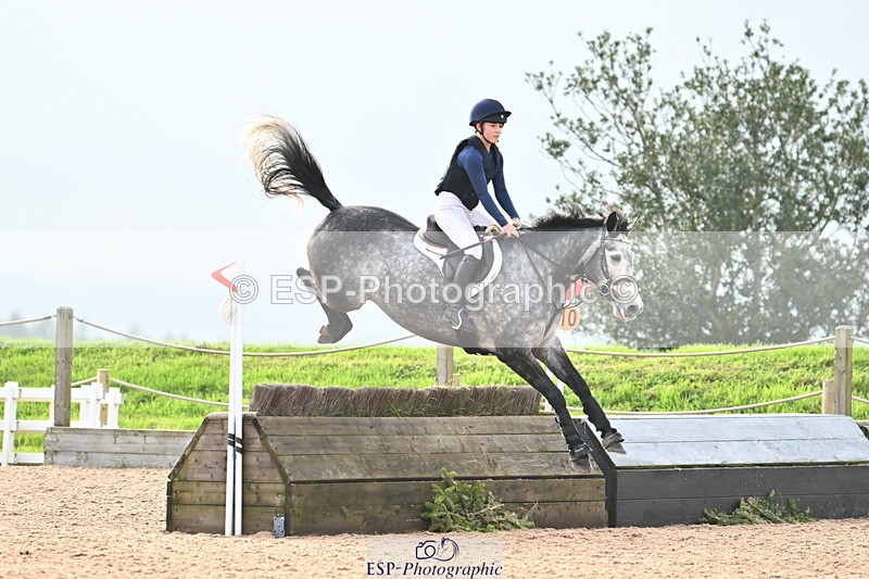 241110A-141634-01256 - 90cm 14.00 to End