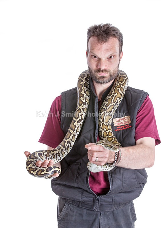 1KJS0259 - Roaming Reptile Show