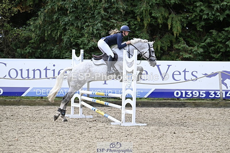 250830A-100802-05490 - Cls 21 British Novice and 90cm Open