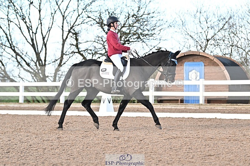 241214-115204-01474 - 131-Alys.Matravers-DARGASONS.MOON.SHADOW