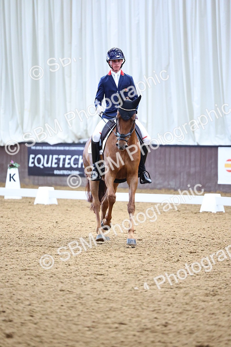 SBM_006053 - Class 5 - Novice 6 - 10.47-11.43