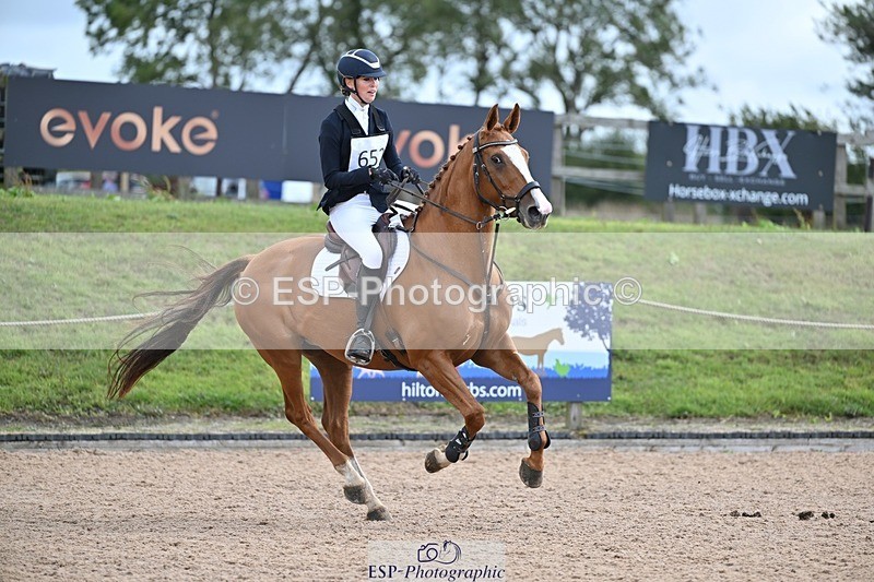 250831-133600-10017 - N-652-Isabelle.Morris