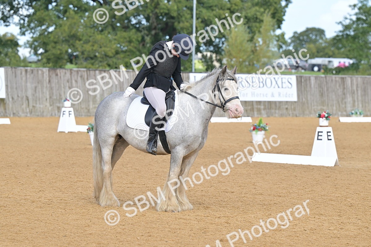 SBM_03755 - D2 - Small Tour Championship Intro 2