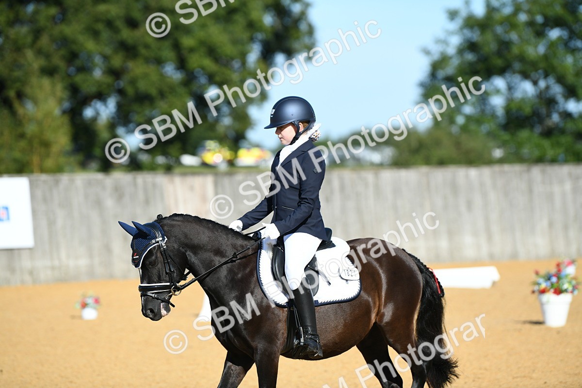 SBM_16313_D4 - Small Tour Championship - Intro B - Emma G.