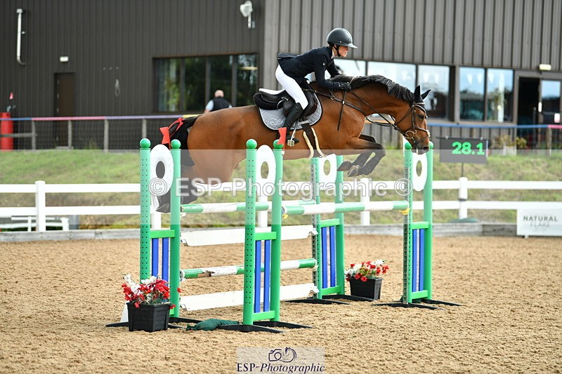 230721A-102517-05133 - Cls 30, 6 Yr Olds 1.20m