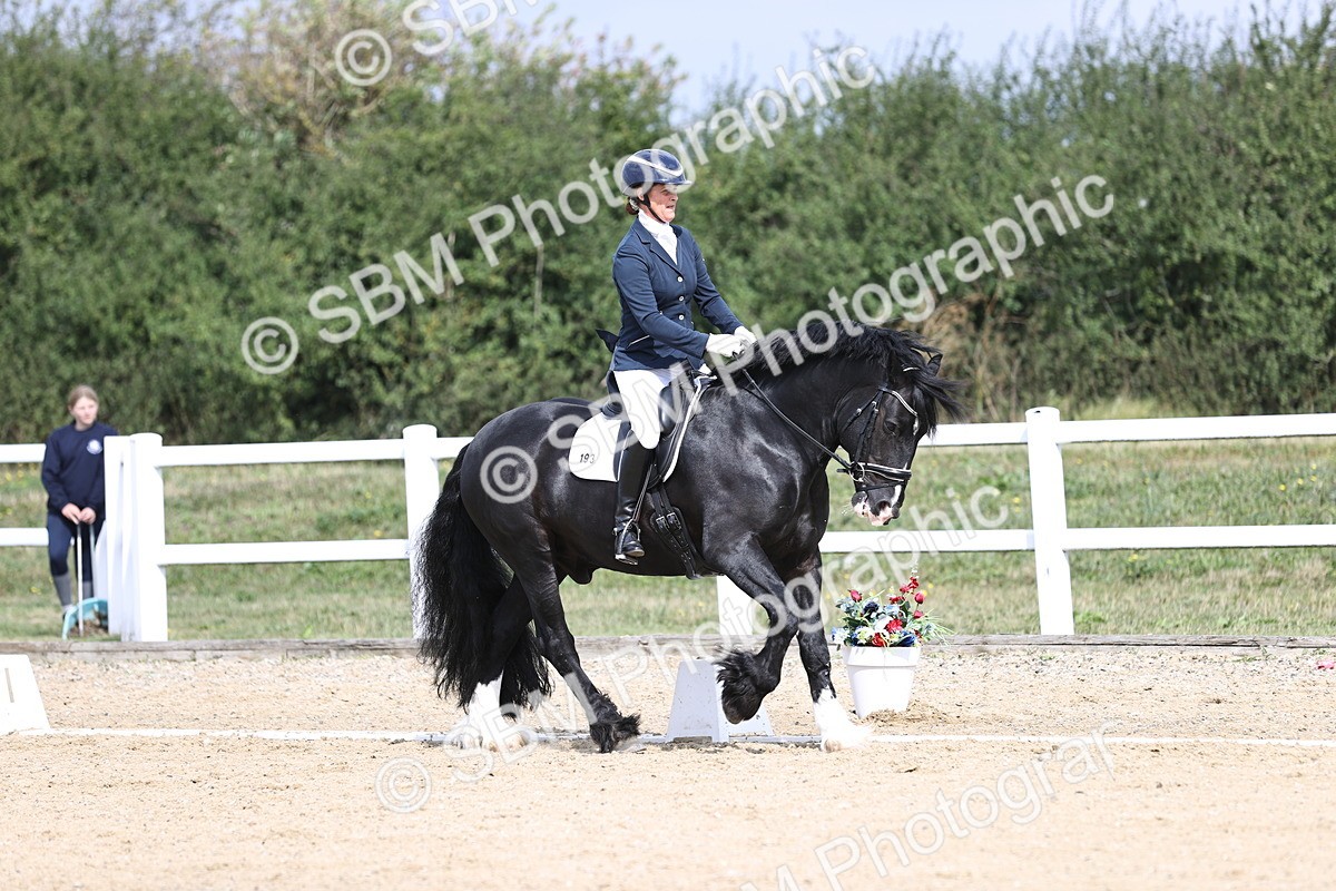 SBM_016719 - Class 14 Novice 23 - 11.53-12.56