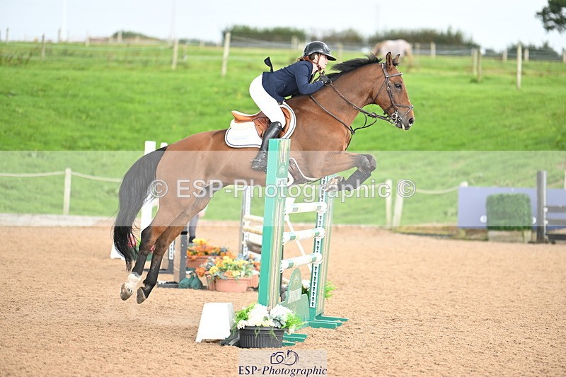 240912A-145659-02290 - Cls 5 National 1.30m Open