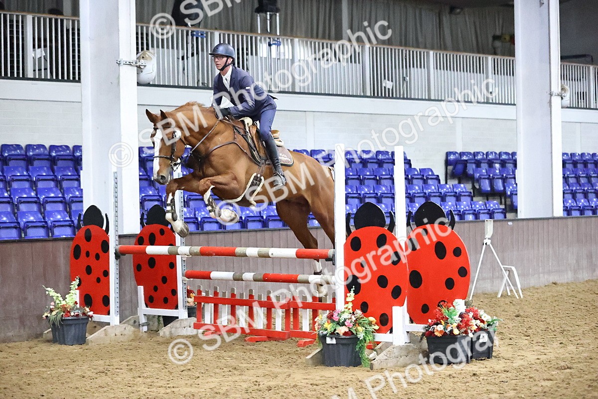 SBM_001850 - Class 10 - Senior Newcomers - 1.10m