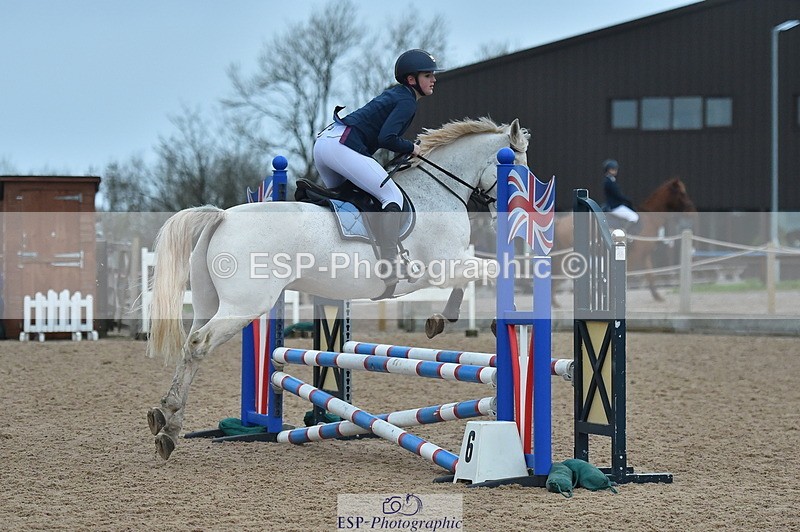 231119A-095336-04462 - Sun Cls 17+18 Club and Schools 70cm