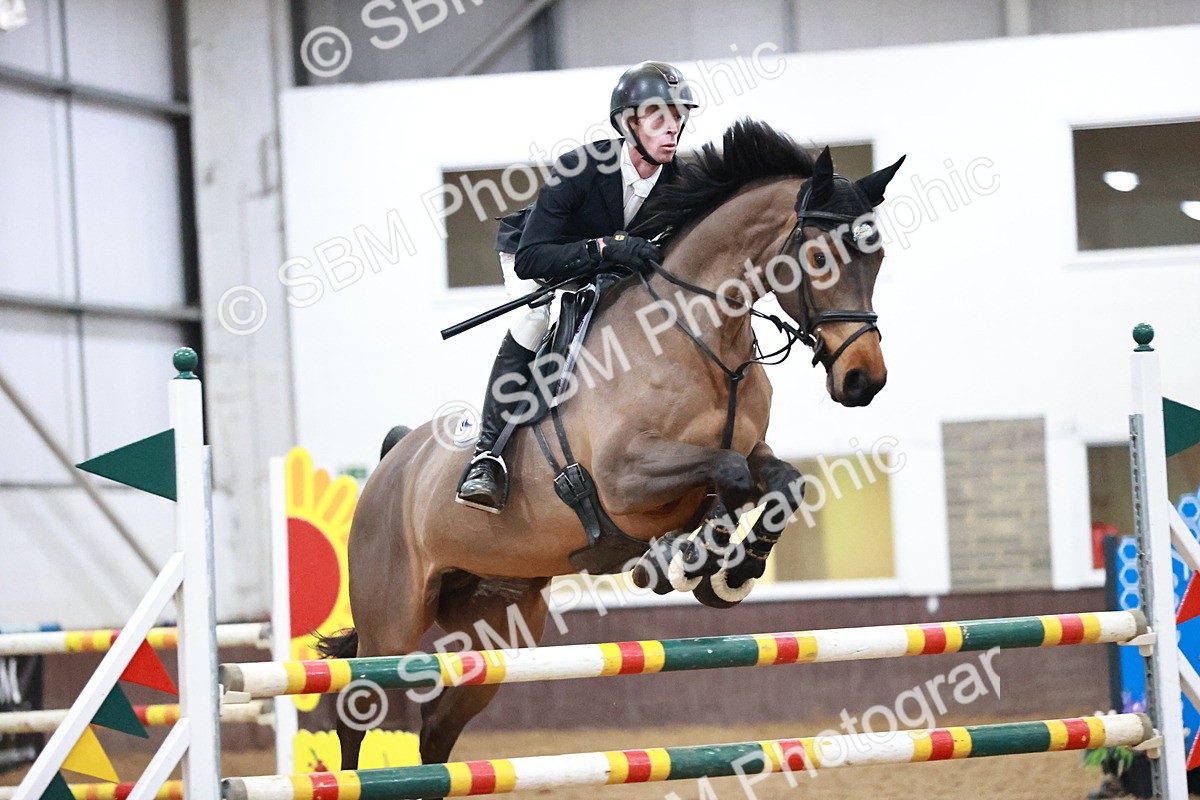 SBM_002704 - Class 11 - Senior Foxhunter 1.20m