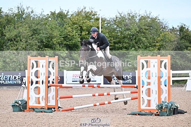 250914-093929-08226 - Cls 32 Snr British Novice and 90cm Open