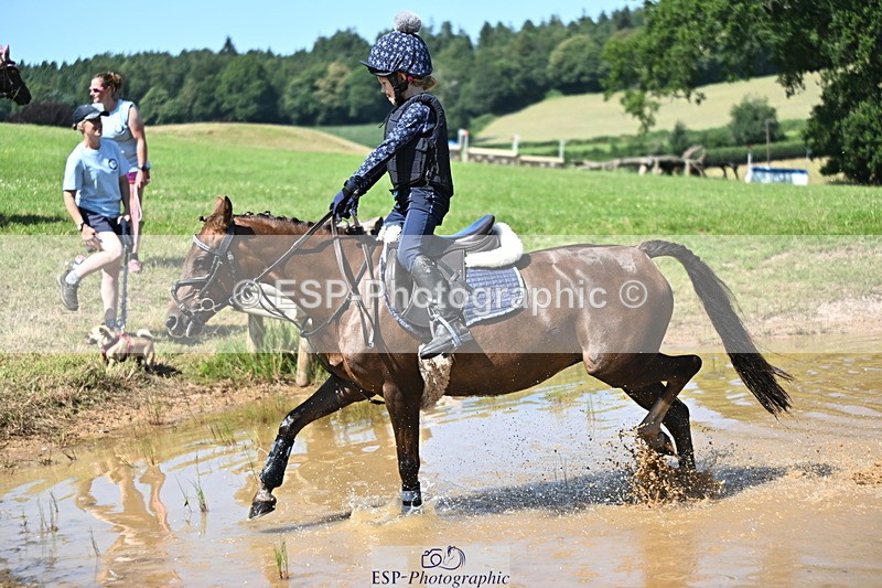 240729B-150228-03046 - Abbie's Group XC