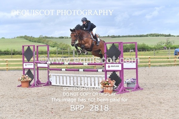 BPP_2818 - SUN CLASS 18 Senior Newcomers/ 1.10m Open