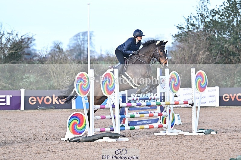 251126-100826-00113 - Cls 0 + 1, Clear Round, British Novice and 90cm