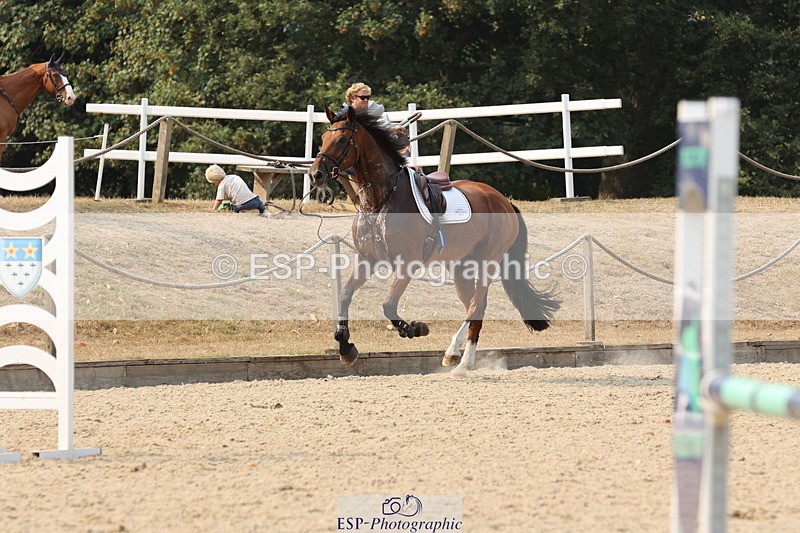 250816A-161333-02706 - Cls 9 Snr 1.10m Open