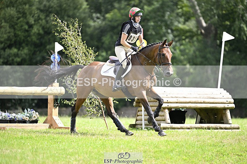 240804-104943-10669 - 357-Georgina_Ewell-LASAIRFHIONA