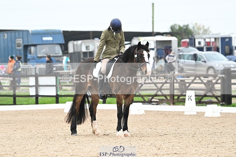 241103-102542-00334 - Intro 3 - 9.40 to 10.40