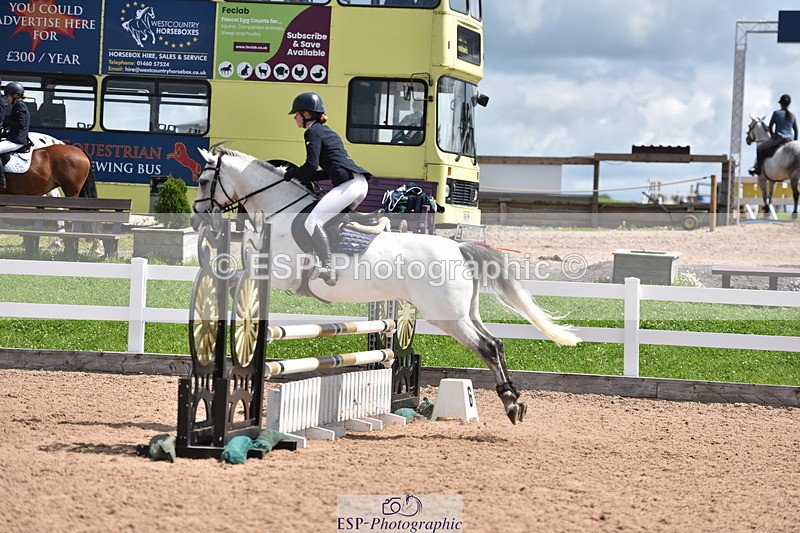 230806A-130804-01909 - Cls 20 Pony Discovery & 90cm Open