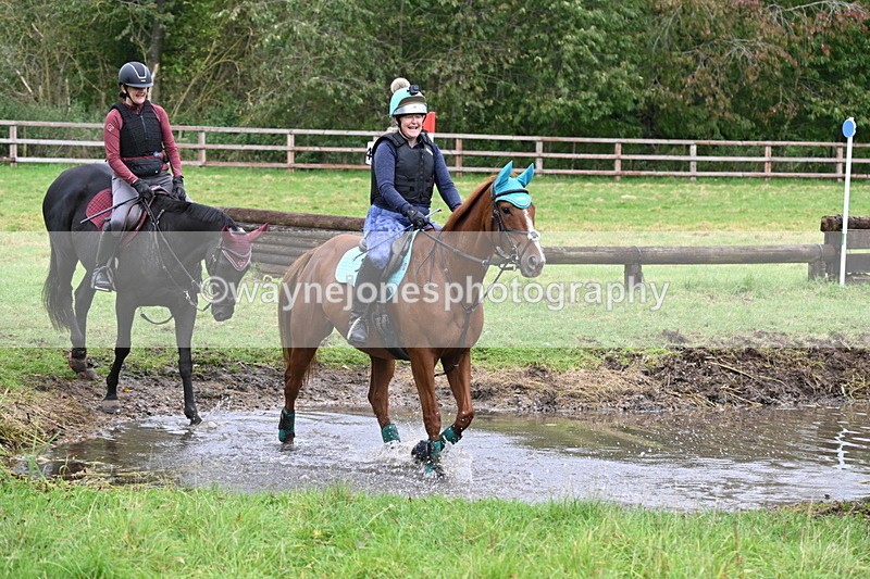 WJ6_6430 - Time at Photographer 12:41 to 13:05