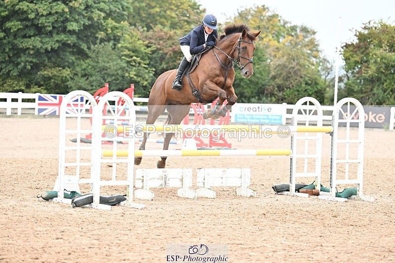 250917-135812-00746 - Cls 5 Foxhunter and 1.20m Open