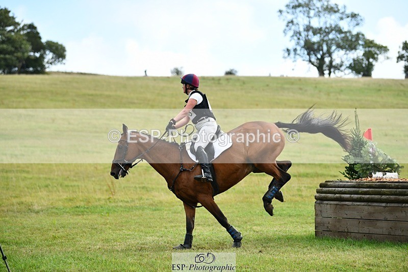 250831-102552-05985 - J-456-Ella.Otto